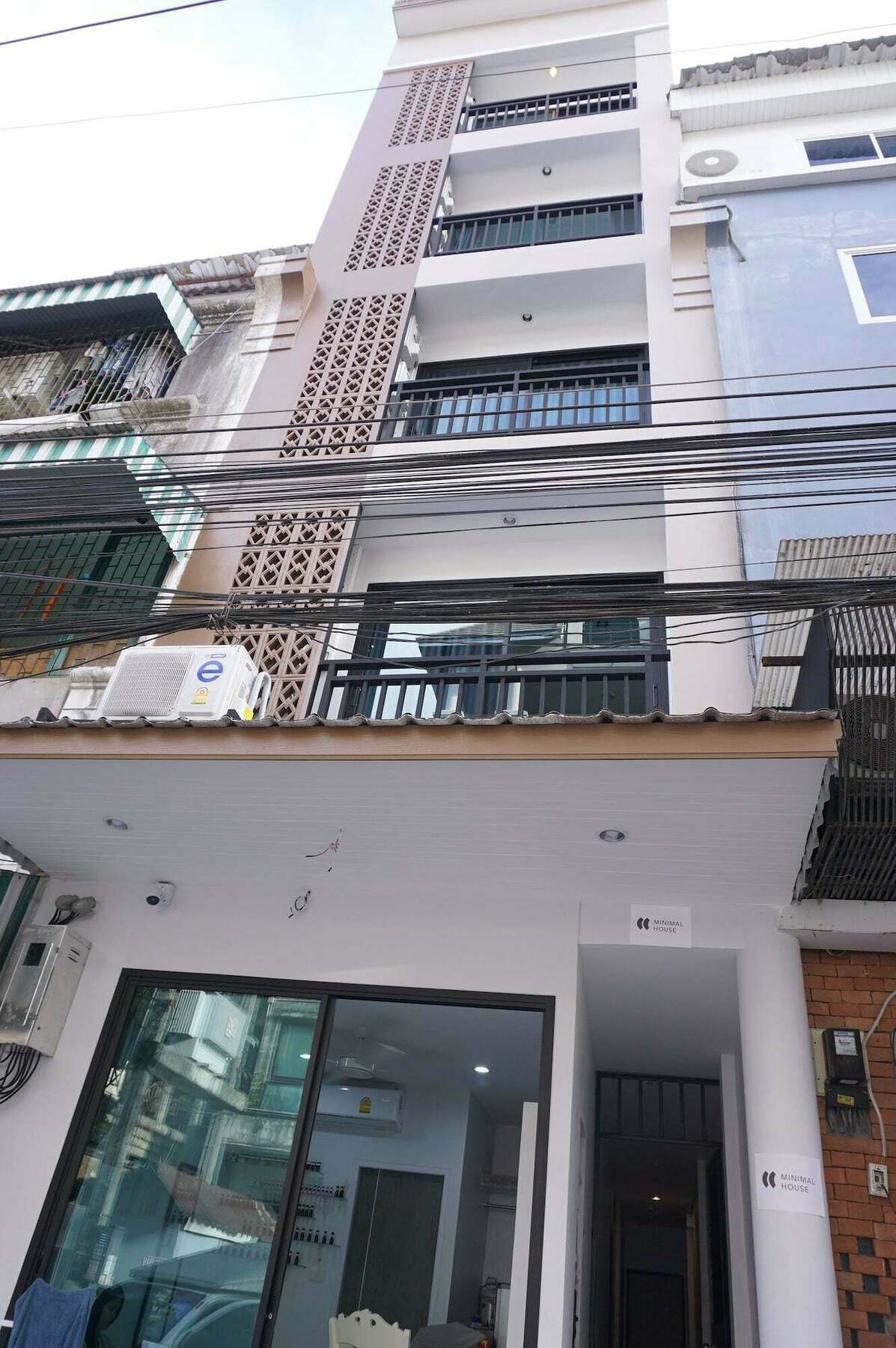 Patong 미니멀 하우스 빠통 호스텔 외부 사진